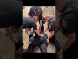 Cops don’t play! 🤣