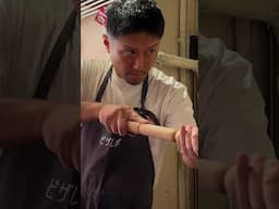 How This Japanese Pizza Shop Sells 30,000 Pizza's A DAY!!!