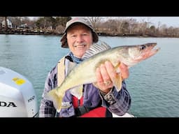 Having fun Jigging for Walleye