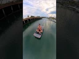 Catch me if you can. Flying over water pretending to be Aladdin.#waydoo #christianwedoy #efoil #surf