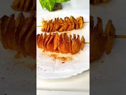 Spiral potato 🥔 easy to make at home 👍 #viralvideo #shortsviral #shorts #spiralpotato #potato
