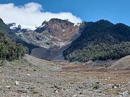 Understanding large rock slides in deglaciated valleys in the Central and Patagonian Andes