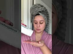 makeup hack for smooth skin