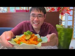Eating Thai Food in Saigon | Chut Thai