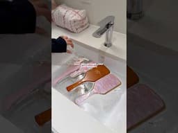 your sign to wash your hair brushes!🧖🏼‍♀️ #cleaning #asmr #asmrsounds #hairbrushes #girlythings