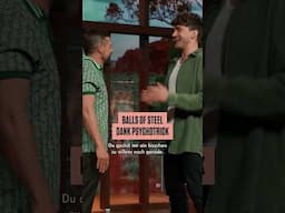 Klaas gibt Timon Krause Eiertritt 😲😬