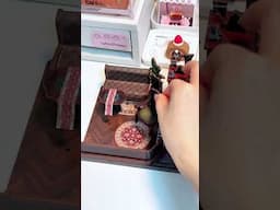 CUTEBEE DIY Dollhouse Kit | CORNER COFFEE SHOP