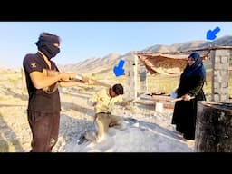 Afshin's fierce clash with his stepmother and wounding Afshin by bandits 😭😭