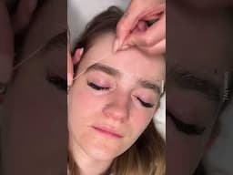Now this it how you do eyebrows! - #shorts #beautyhacks #lifehacks #brows #waxing #eyebrows