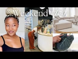 Weekend Vlog: Couch shopping, Plant care, New Make up products, Gym