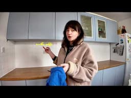 HOME UPDATES !! painting my kitchen, G-Plan dining table & many DIY's