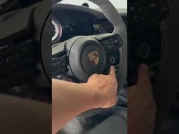 ¿Qué Son Las Perillas Del Volante De Un Porsche GT3RS?