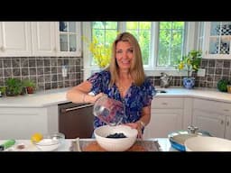 Mind-Blowing Blueberry Crisp Everyone Talks About