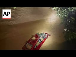 Flash flooding kills 5 in West Virginia, rescue teams searching for missing people