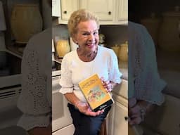 Welcome to my kitchen! Visit my website for more info on the cookbooks. https://memesrecipessc.com