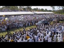 Museveni Celebrates Owobusobozi Kisaka 96th birthday at Kapyemi village