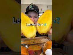 Eating the BEST Mangos 🥵💦 #shorts