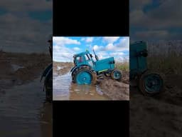 Этот трактор сделал мой день 🤣  #4x4 #rcoffoad #offroad
