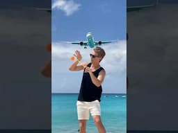I was just yoyoing, then THIS happened ✈️😳