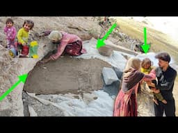 A woman's creative initiative: insulating the roof with bricks and mud