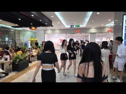 Vietnamese Shopping Malls Are Next Level! Vincom Thảo Điền Walk