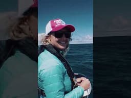 Awesome squid jigging technique!