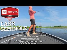 SICK TOPWATER BITE IN THE PADS!! LAKE SEMINOLE TOYOTA SERIES