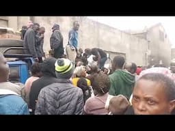 RAILA DIEHARD GAUCHO GIFTS KENYANS FOOD TO AS HE BEGS FOR FORGIVENESS FOR BURNING CARS IN CBD