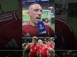 Ribery stärkt Alaba den Rücken 💪🏻 #Ribery #Alaba #Fussball #Shorts