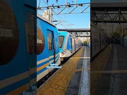 No se detiene en Estación Lomas de Zamora 25/4/25... #train #railway #trenesargentinos #trenroca