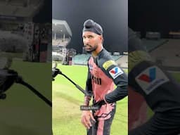 No nets complete without a Brar 🆚 Maxi moment! 🍿