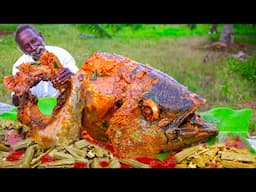 VILLAGE SECRET GIANT TUNA FISH HEAD with DRUMSTICK SOUP | Healthy Fish Soup : Grandpa's Recipe