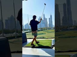 The GIGA Golf Shot ⛳️ (One Handed)