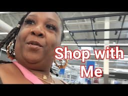 Shopping in Walmart & Met a Family Member