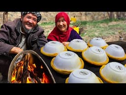 Inverted Clay-Bowl Chicken Recipe | Genius Village Cooking Hack!