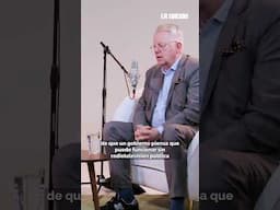 EE. UU. debilita sus medios públicos, lo que abre espacio al autoritarismo, advierte experto