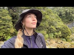 HIKING IN NEW ZEALAND, MY MINIMALIST OUTFIT