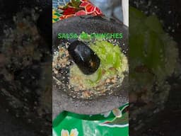 ¿Han probado la SALSA DE CHINCHES?