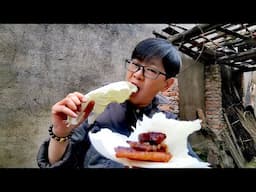 儿子中意烤五花肉，妈妈种的大白菜九九用来当水果，晚餐美了#湘西九九美食#家常菜 #三农美食 #湖南美食