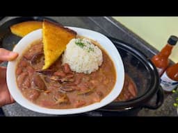 Delicious Down Home RED BEANS and RICE! Crock Pot Red Beans and Rice 🔥