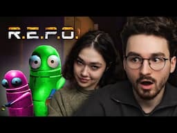 Анастасиз УЧИТ ИГРАТЬ МЕНЯ в R.E.P.O.