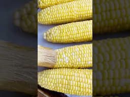 The Mexican Street Corn Everyone’s Making Right Now #mexicanstreetcorn #elote