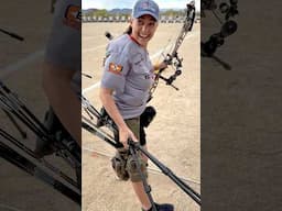 EXTREME Wind!! This might be the best archery video of my life 😂 #professional #struggle
