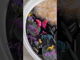 Process ❤️🦋🌺 #resinart #resin #epoxydiy #epoxy_resin #diy #tablewithflower #art