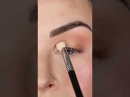 Golden Bronze Eyeshadow Tutorial