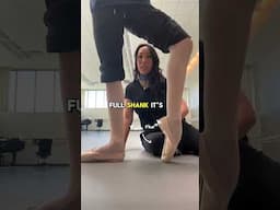 fitting custom pointe shoes in 1 minute!