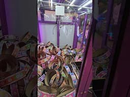 theclaw! #clawmachine #arcadegames #prizepicks #familyadventures
