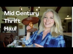 Friday Finds Episode 7 | MidWest Thrifting MCM Vintage Dishes + Decor