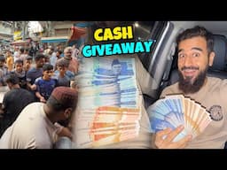 Giving CASH to random people on street 💰😍