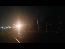 Howrah-Adansol Agnibina SF Express Skips Dankuni LC At Full MPS With Howrah WAP-7